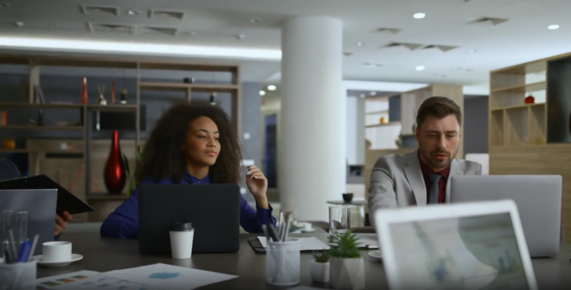 branding company in dubai-branding discussion